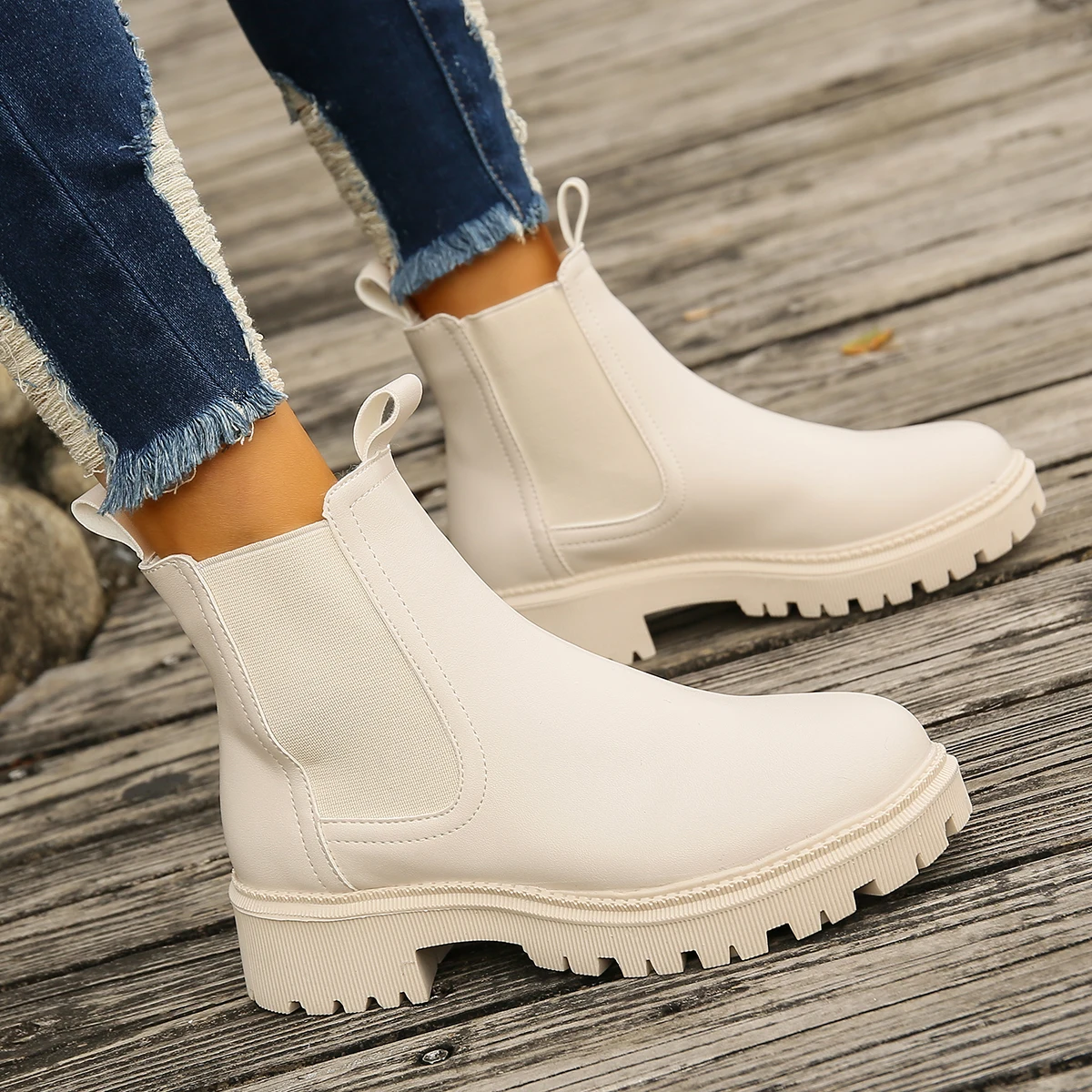 New Autumn Winter Chelsea Boot - Photography News reseña y precio